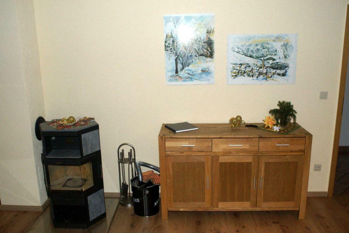 Ferienhaus-Bergtraum-Ferienwohnung-Fanni Oberwiesenthal Luaran gambar